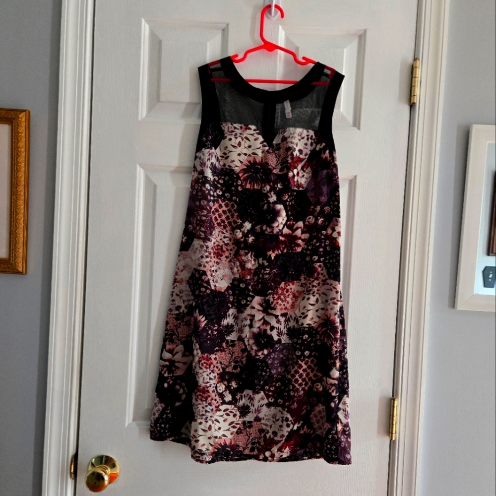Xhilaration Medium Black and Purple Floral Dress - Picture 1 of 5